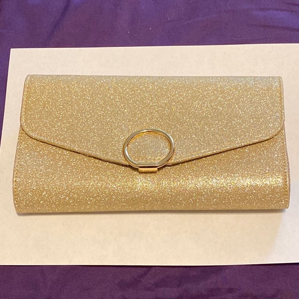 Convertible Clutch/Crossbody Purse